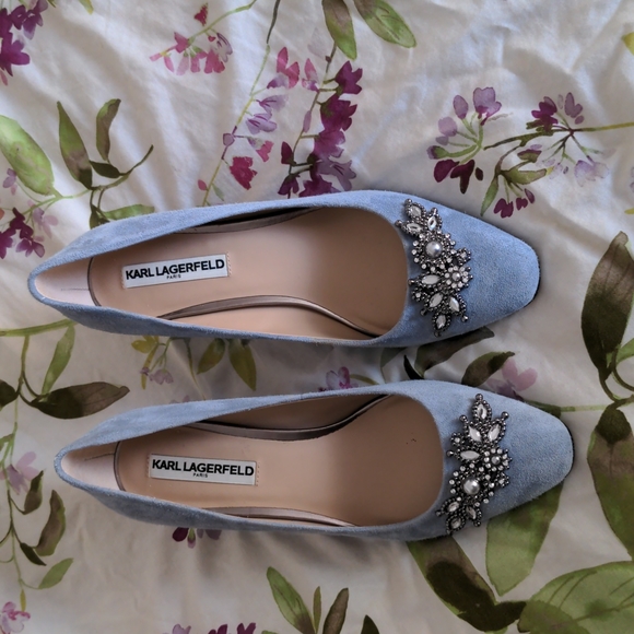 Karl Lagerfeld Shoes - KARL LAGERFELD PARIS Suede Ornament Akin Pumps